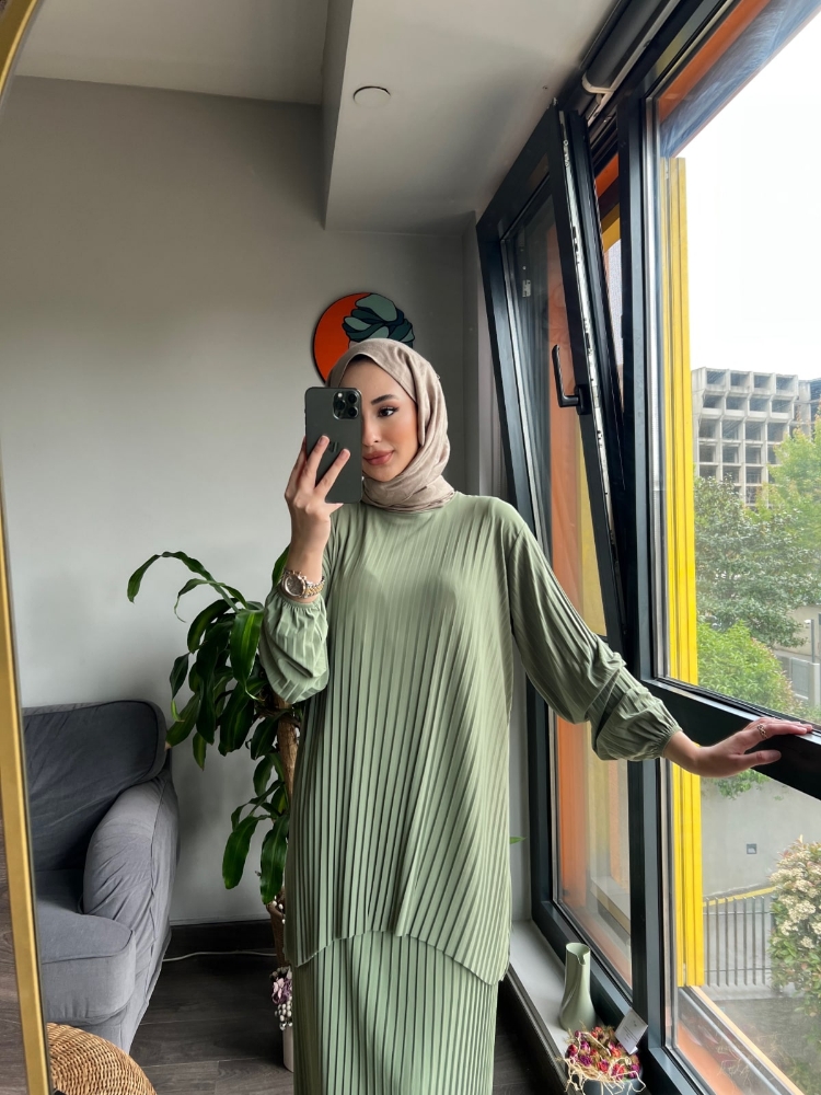 Resim MAYSA ETEKLİ TAKIM çağla 