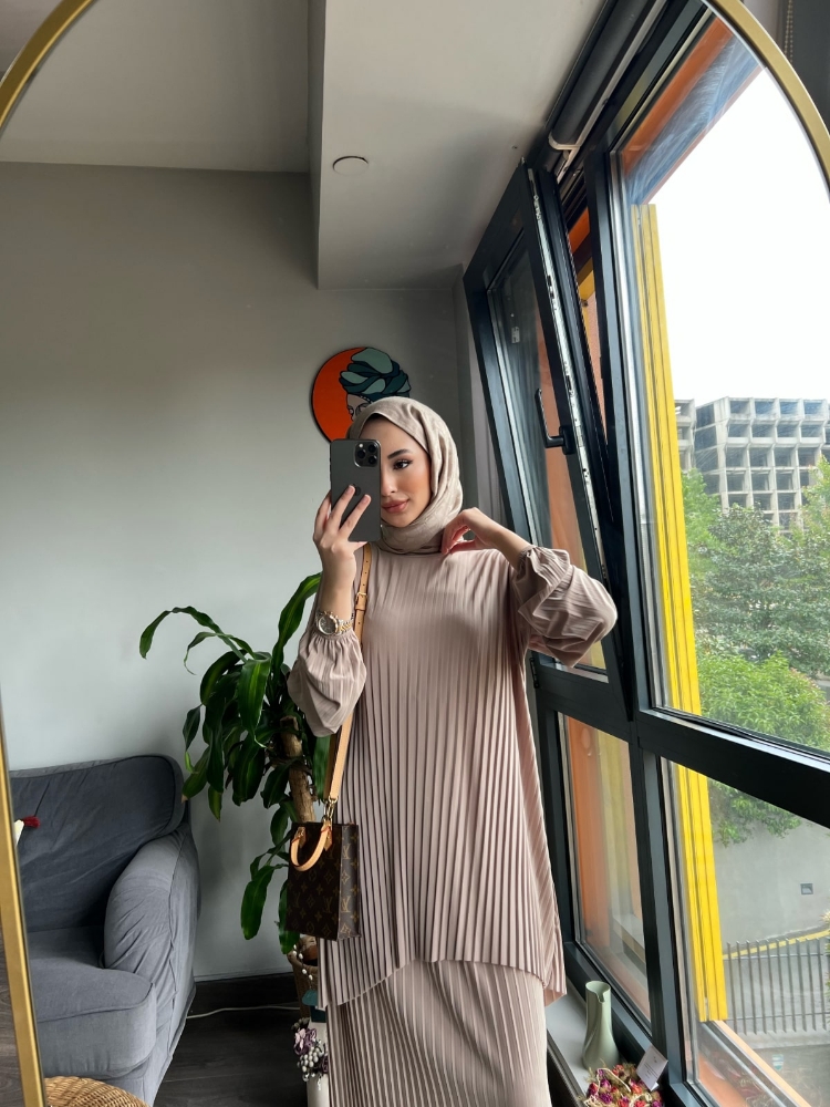 Resim MAYSA ETEKLİ TAKIM Taş