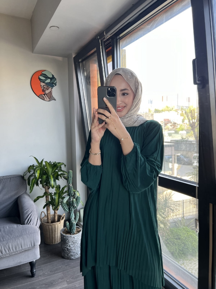 Resim MAYSA ETEKLİ TAKIM Zümrüt